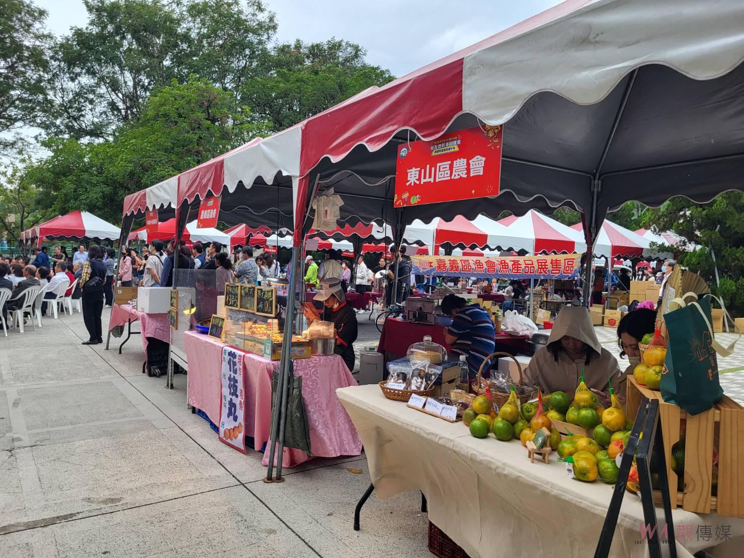 嘉大校友農會總幹事回娘家　國產黑豆新品喜分享